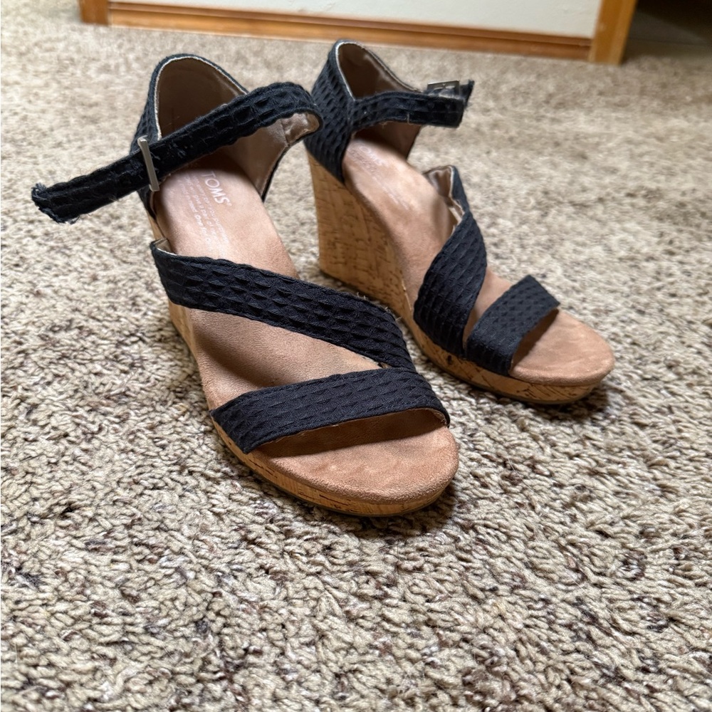 Toms - Black and Tan Wedge Sandals